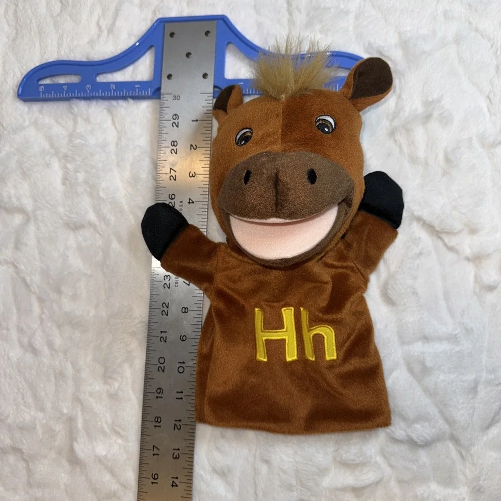 Alphabet Hand Puppets Letter y  Excellerations ABC Puppet Pals